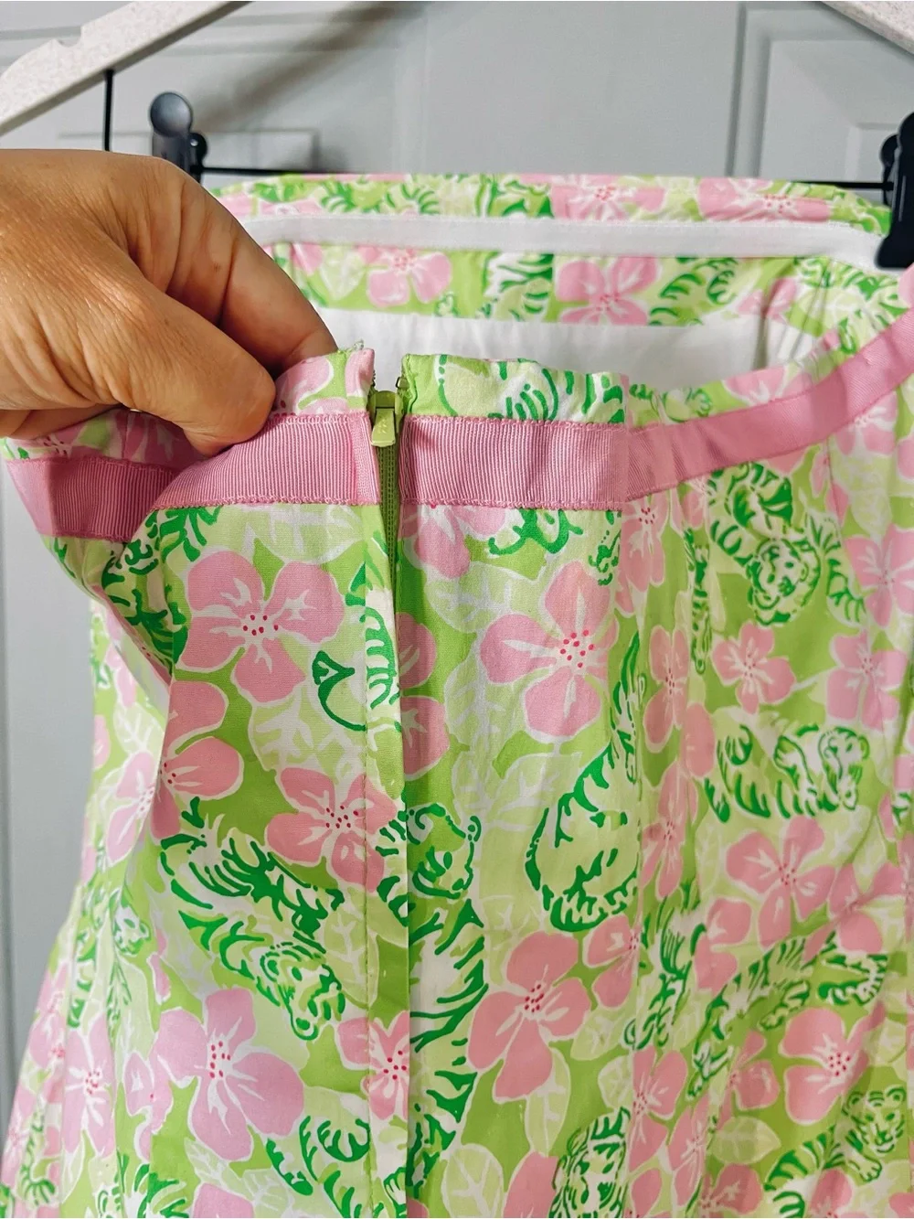 Lilly Pulitzer Vintage Tiger Cloud Print Strapless Mini Dress size 12 - Picture 3 of 6